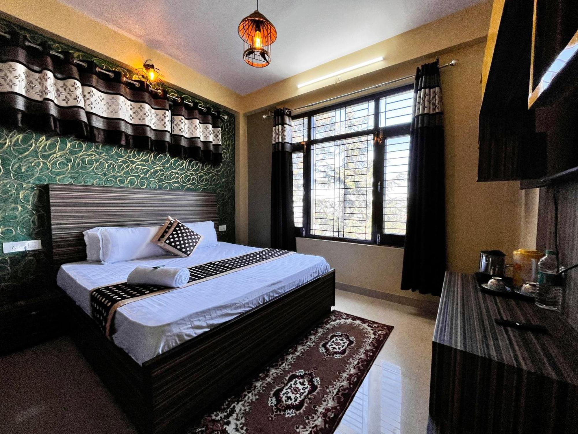 Puri'S Bnb Shimla Exterior photo